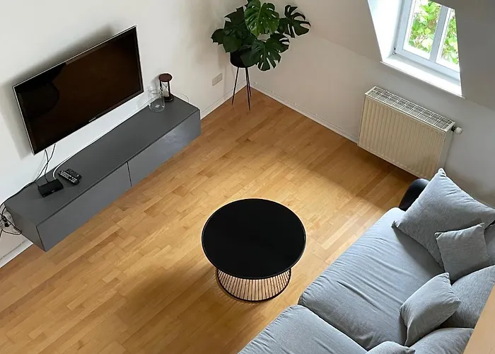 Charming Apartment *